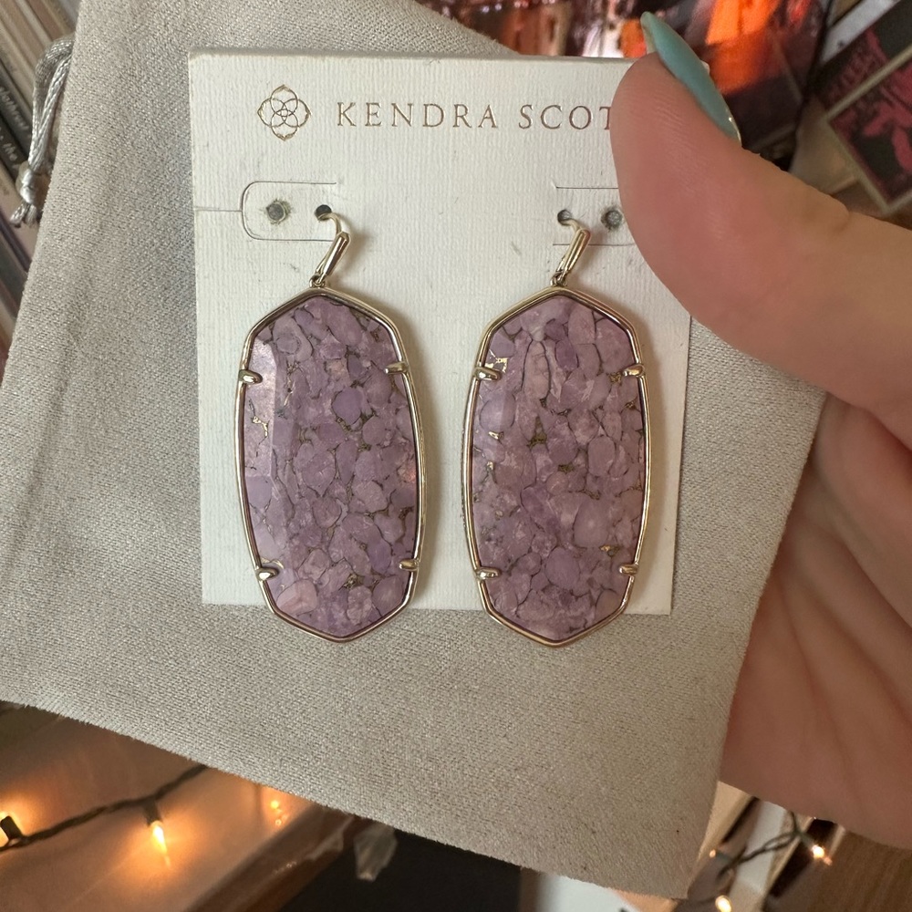 Kendra Scott Faceted Danielle Earrings in Bronze Veined Lilac Magnesite